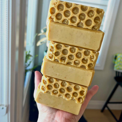 SOOTHING - Honey & Oats